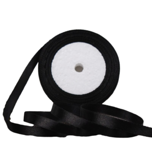 fekete szaténszalag