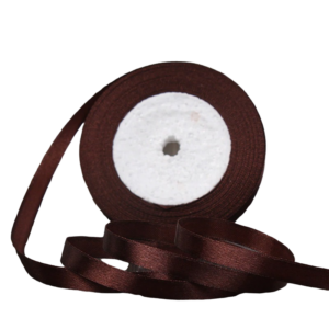 sötétbarna szaténszalag