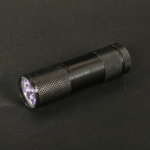 UV LED-zseblámpa