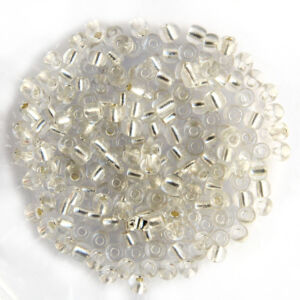 Kásagyöngy ezüstközepű, Fehér 4mm 15g/cs