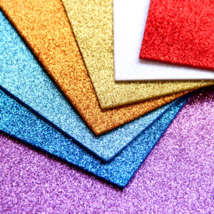 glitteres dekorgumi különféle színekben