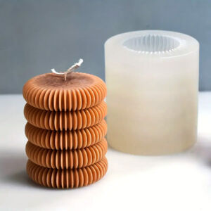 Lamellás henger gyertyaöntő szilikonforma 9,3cm