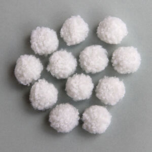 Pompon bolyhos 15mm, 12db/cs FEHÉR