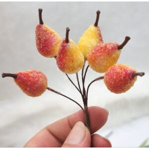 Kép 2/2 - Zúzmarás körte betűző