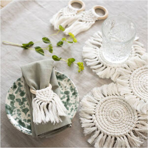 Kép 1/5 - Makramé készlet, poháralátét és szalvétagyűrű