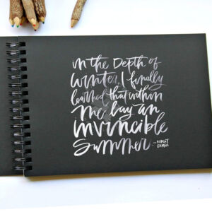 Kép 4/4 - drasca füzet fekete lapokkal