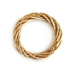 Kép 1/3 - Vesszőkoszorú 15cm NATÚR