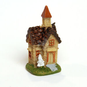 Kép 1/2 - Házikó 6x3cm tornyos