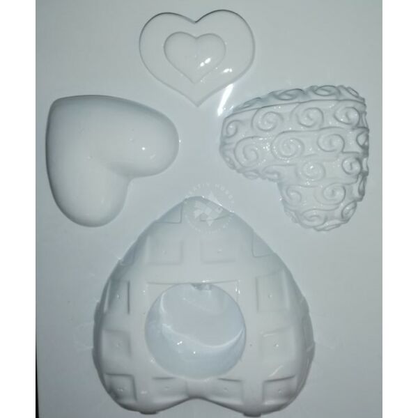 gipszkiöntő forma mécsestartó szívek