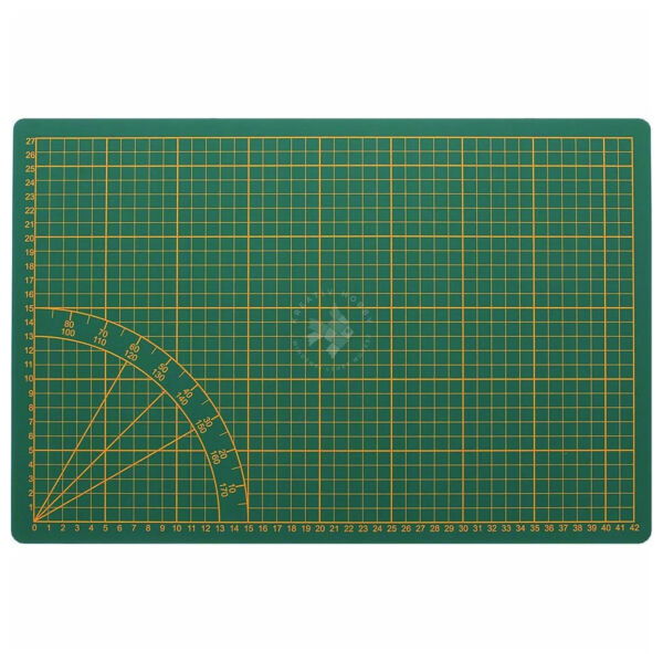 Vágólap 2mm vastag, kétoldalas A/3