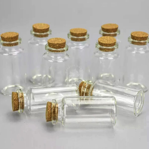 Mini üvegcse parafa dugóval 5x2,1cm