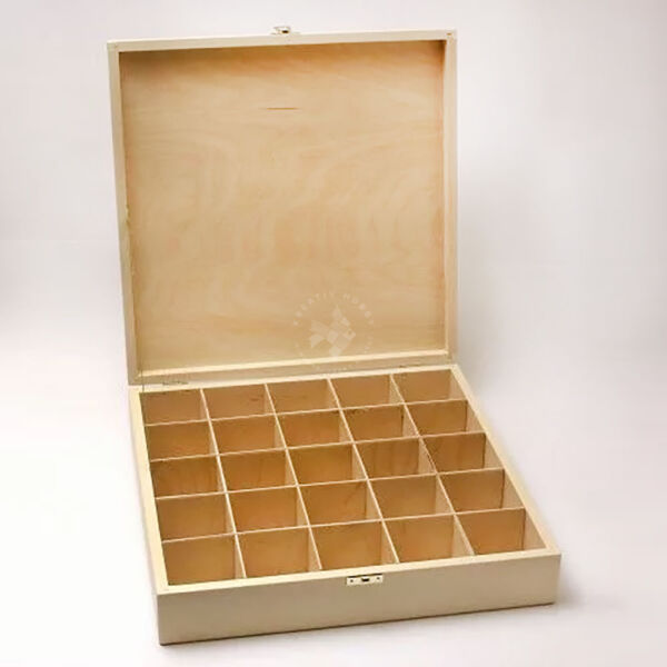25 rekeszes fadoboz