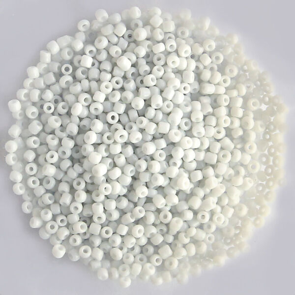 Kásagyöngy, opak, fehér 2mm, 15g/cs
