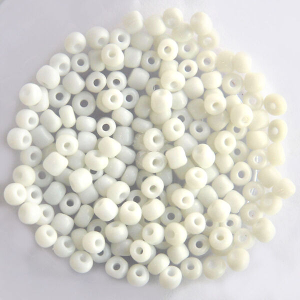 Kásagyöngy opak, Fehér 4mm, 15g/cs