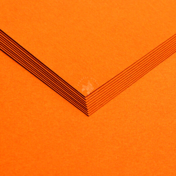narancs kartonpapír