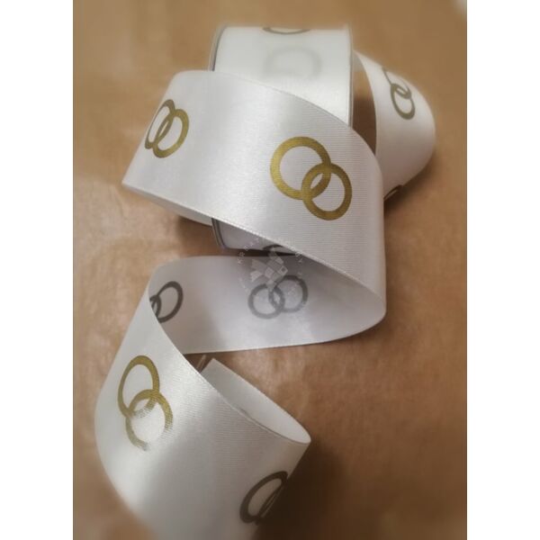 szaténszalag gyűrű mintával