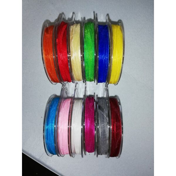 aranyszínű organzaszalag